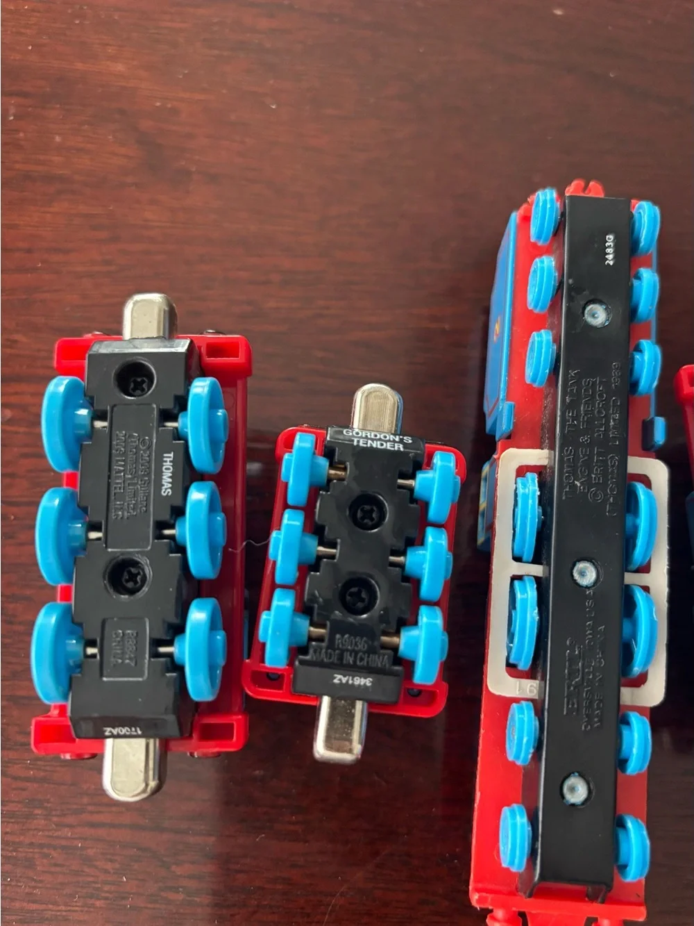 Thomas & Friends Blue and Red Mini Engine Pack - 5 Pieces